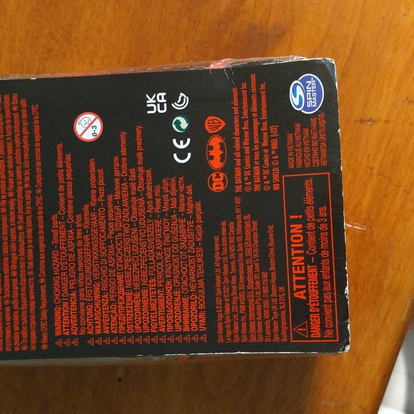 Selina Kyle DC action figure doll - Picture 8 of 12